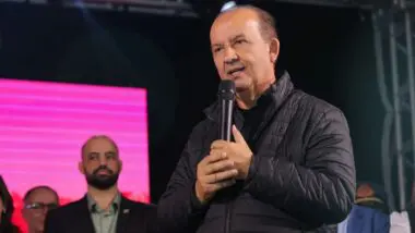 O governador Jorginho Mello (PL-SC) confirmou pela primeira vez que MDB indicará vice para as eleições de 2026.