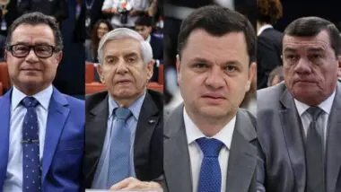 Ex-comandante da Marinha Almir Garnier, general Augusto Heleno, ex-ministro da Justiça e Segurança Pública Anderson Torres e ex-ministro da Defesa Paulo Sérgio Nogueira. PSOL pede prisão preventiva dos quatro.