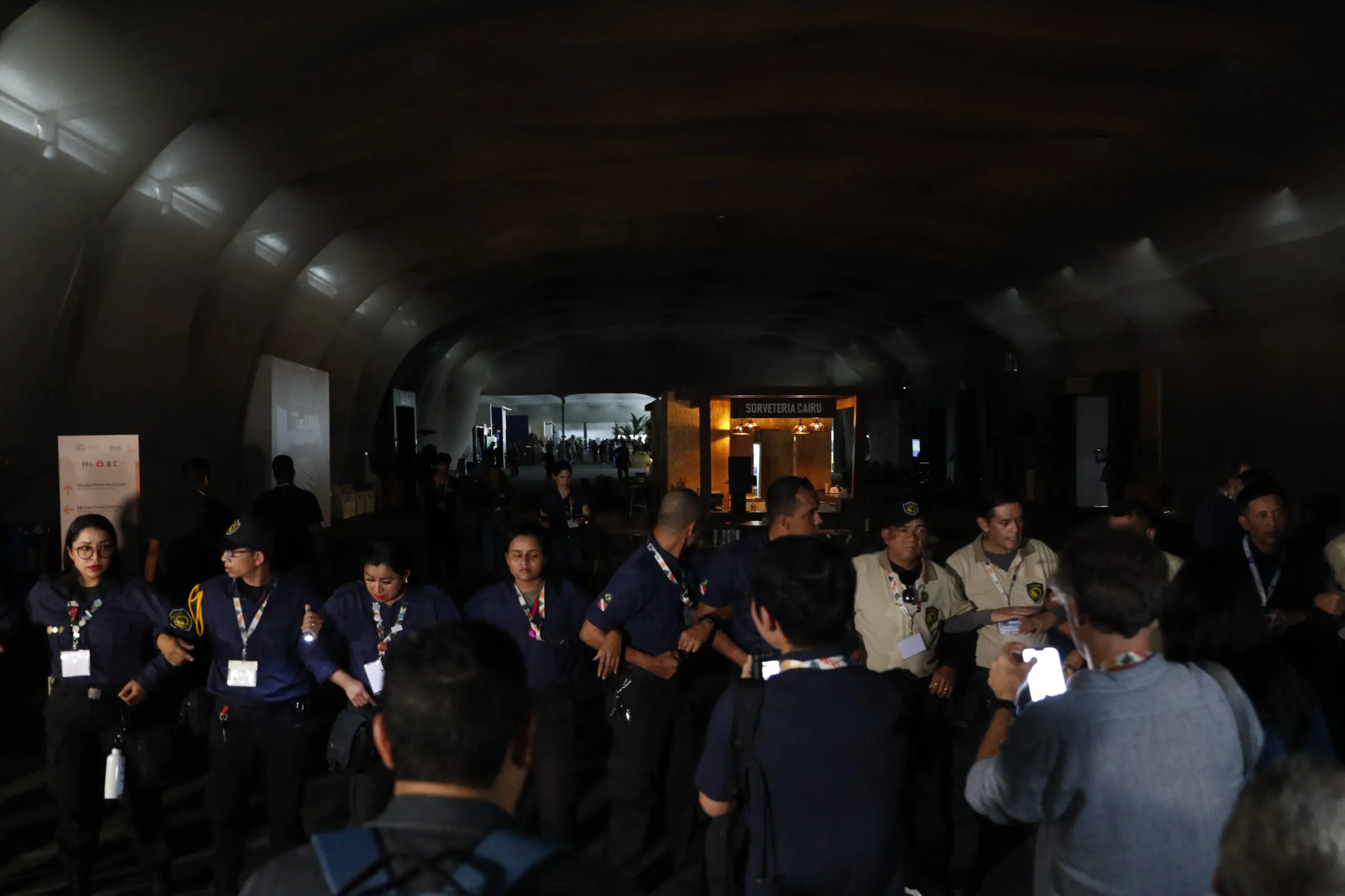 Incêndio atingiu o pavilhão principal das negociações da COP 30.