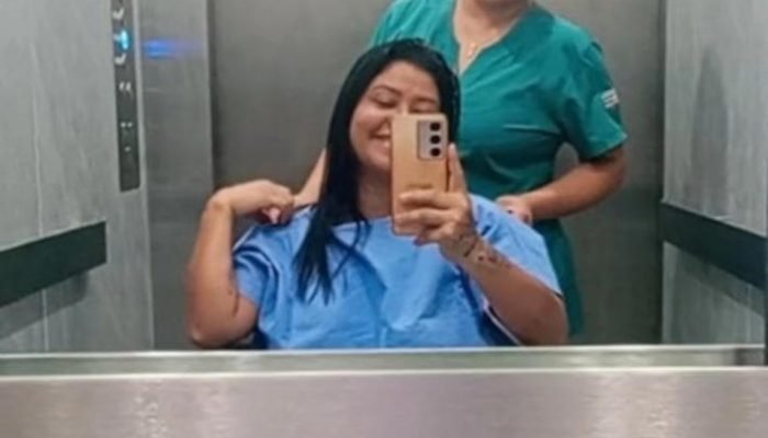 AA21gF1M